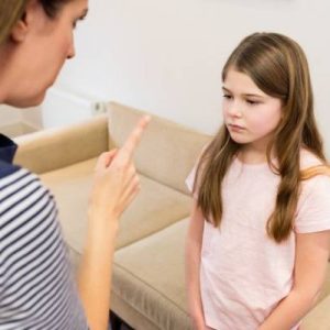 چگونه رفتار کودکان را بدون تنبیه اصلاح کنیم؟